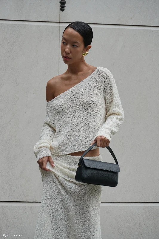 Petra Long Sleeve Knit Crop Top - Ivory Modern Women's Tech