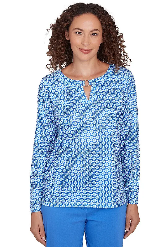 Petite It Had To Be Blue Ring Neck Top Luxurious Women's High -  end