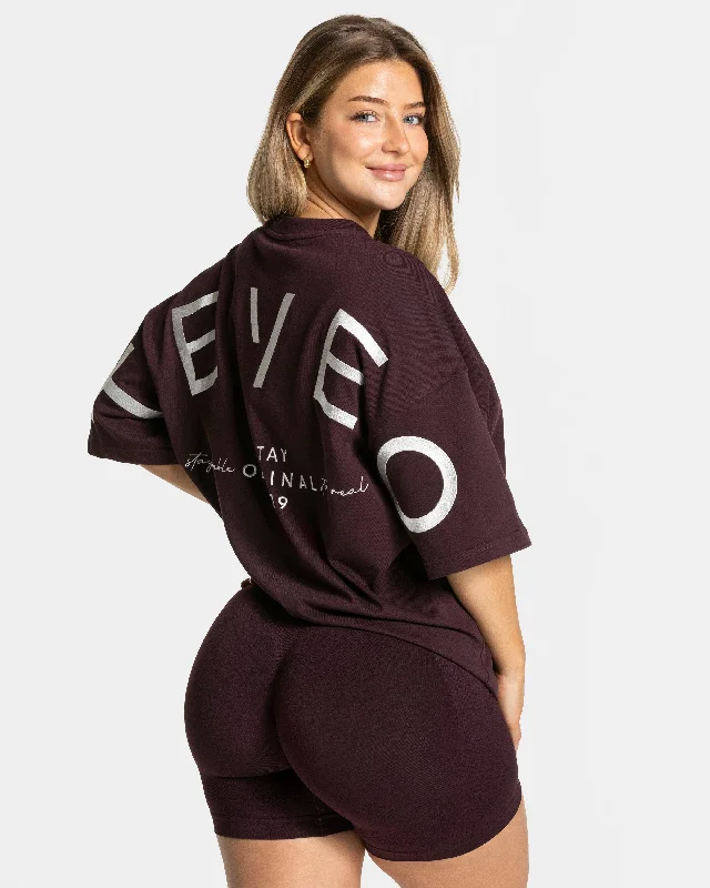Signature Oversized T-Shirt "Merlot" Adventure