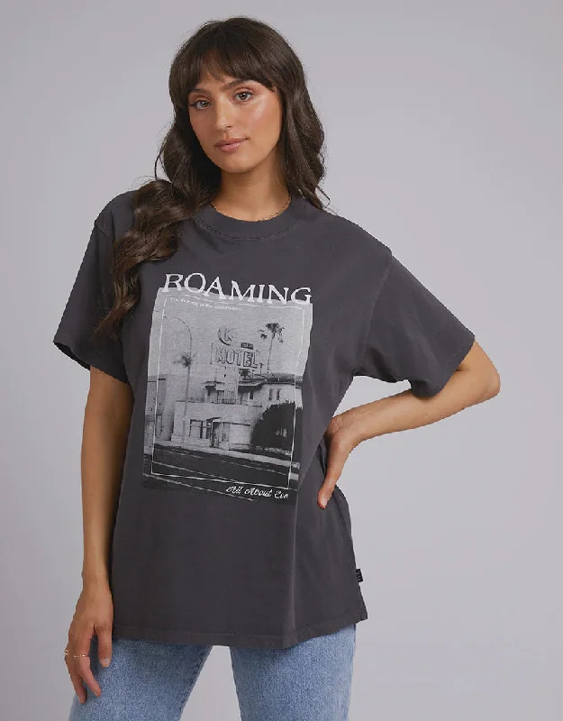 Roaming Tee Sophisticated Women's Tailored