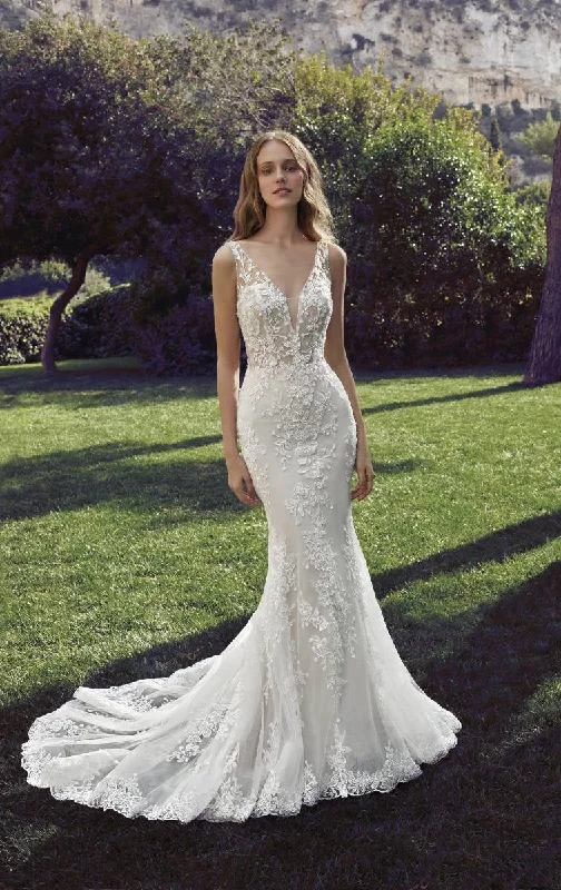 200135 Dapper Women's Bow - adorned