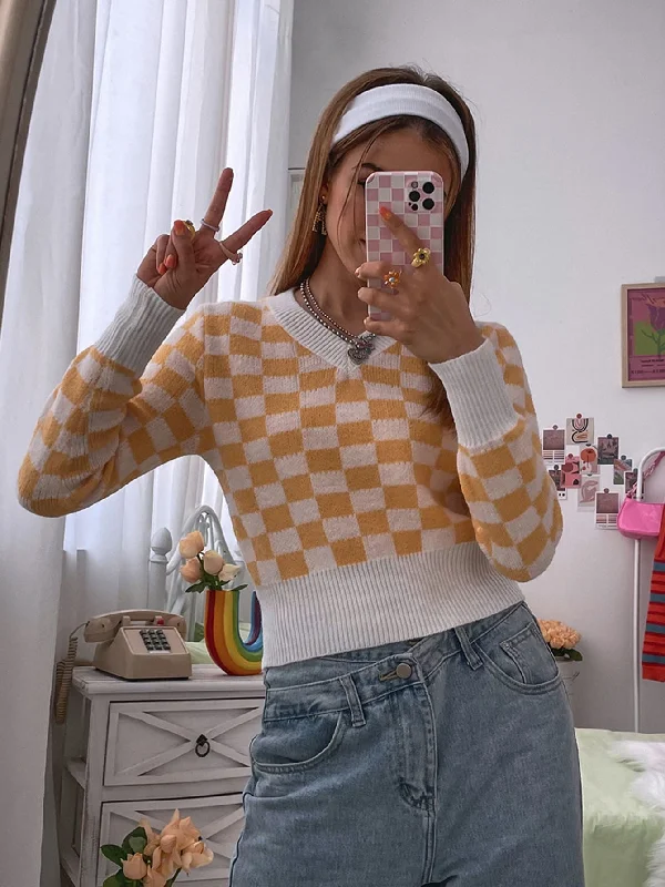 Casual Plaid Long Sleeve V Neck Crop Women Sweater Bold Women's Statement
