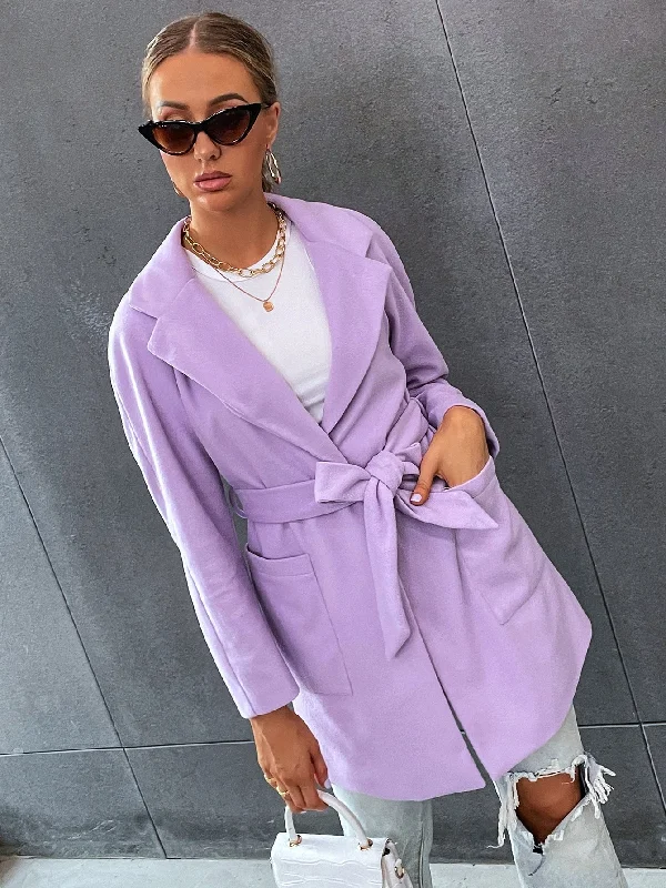 Elegant Plain Pocket Long Sleeve Lapel Short Women Coat Bold Women's Statement