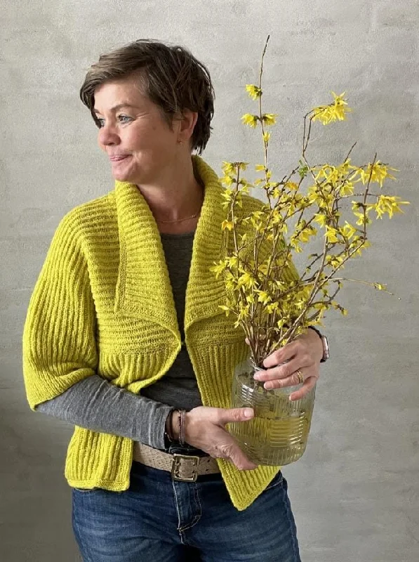 Patent jacket by Hanne Falkenberg, knitting pattern Compression