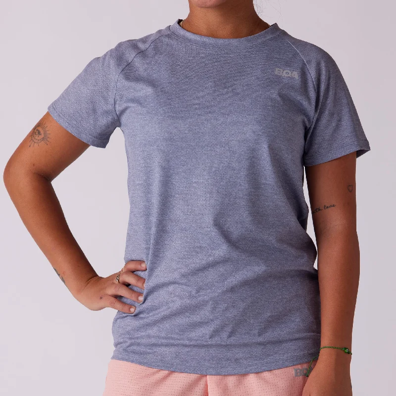 Women's Vapor Lite Tempo SS Tee - Heather Grey Laid - back Women's Vibe