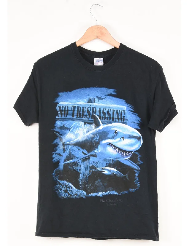 Gildan No Trespassing Animal T-shirt - M Rugged Women's Outdoor 