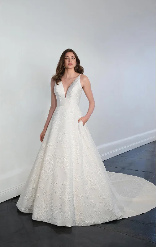 1504 Feminine Women's Style 