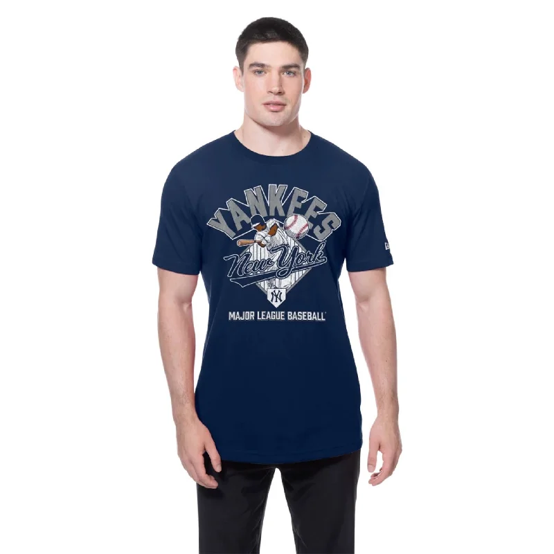 New York Yankees MLB Batting Practice Navy T-Shirt Women