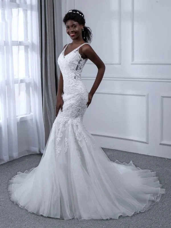Elegant V-Neck Lace Tulle Mermaid Wedding Dresses Sophisticated Women's Tailored