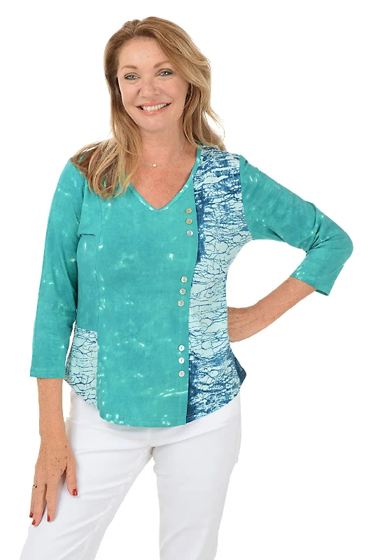 Petite Chanda V-Neck Offset Button Top Dynamic Women's Moto