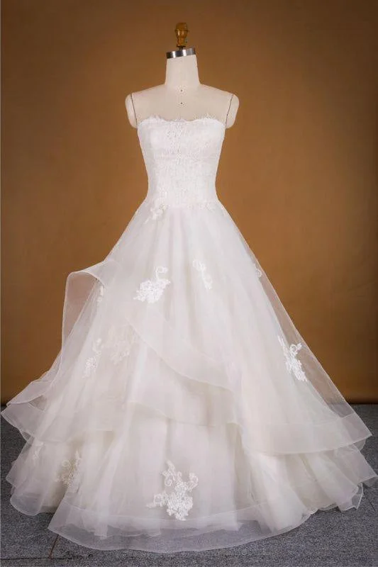 Bridelily Strapless Lace-up Tulle A-line Wedding Dress Compression