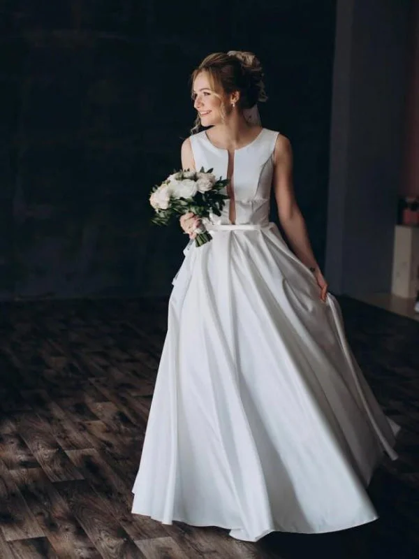 Modest Jewel Open Back Sweep Train A Line Wedding Dresses Streetwear Style for 