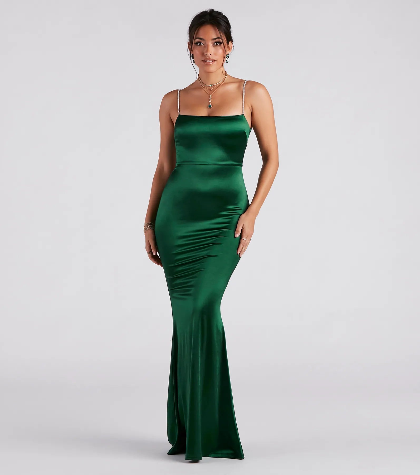Annaliese Formal Satin Rhinestone Mermaid Dress performance