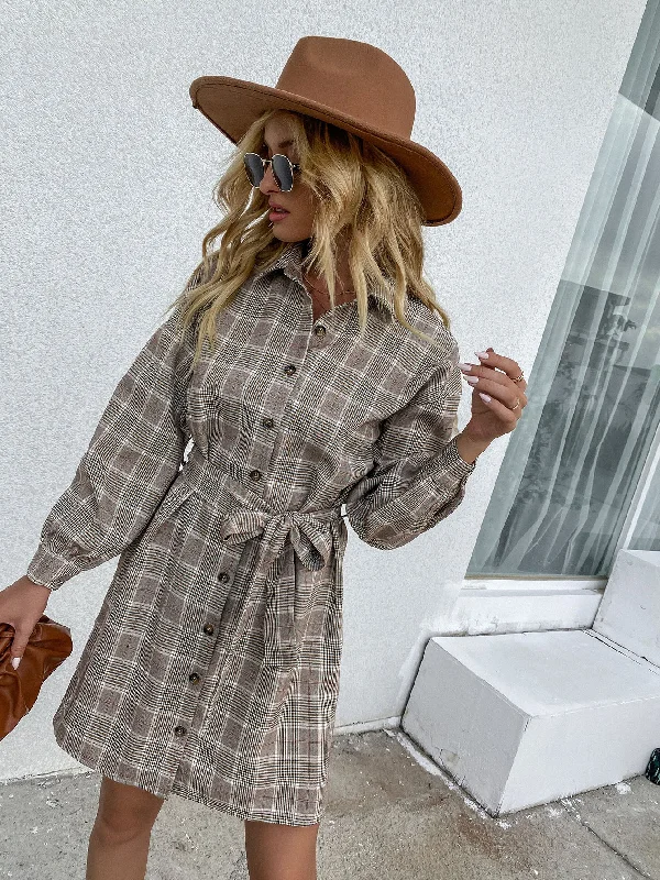 Casual Plaid Button Front Long Sleeve Collar Flared Short Women Coat Refined Women's Casual Plaid Button Front Long Sleeve Collar Flared Short Women Coat Refined Women's