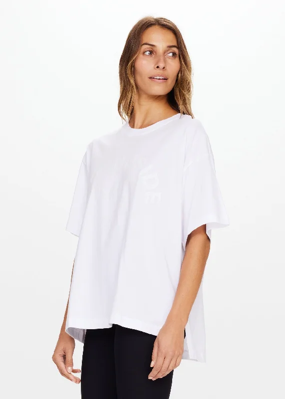 Laura Tee White/White British Gentlewoman Style