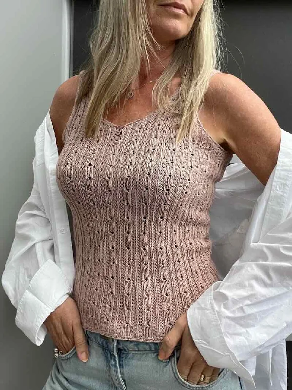 Rikke Summer Top by Rikke Jönsson, knitting pattern (UK, DE, SE, NO) garde