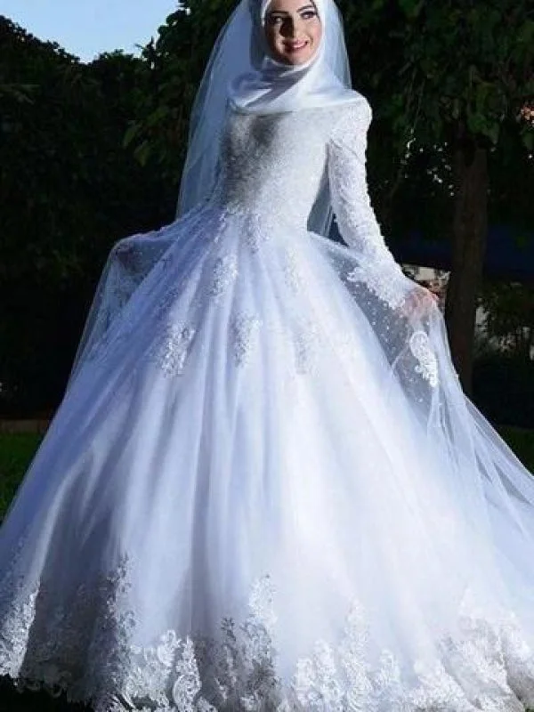 Popular Long Sleeve Lace Applique Sheer Tulle A-line Wedding Dresses Refined Women's Velvet Popular Long Sleeve Lace Applique Sheer Tulle A-line Wedding Dresses Refined Women's Velvet