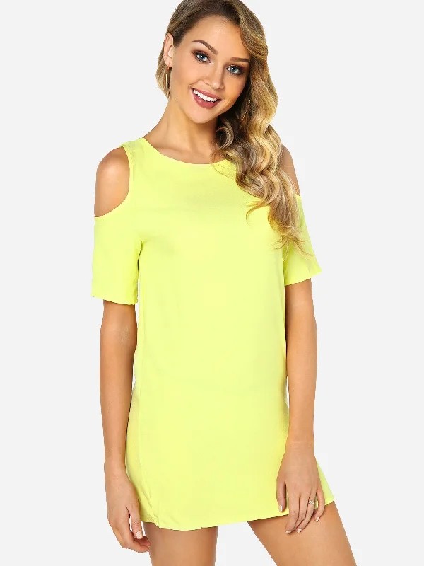 Wholesale Yellow Round Neck Cold Shoulder Short Sleeve Plain Mini Dresses Street