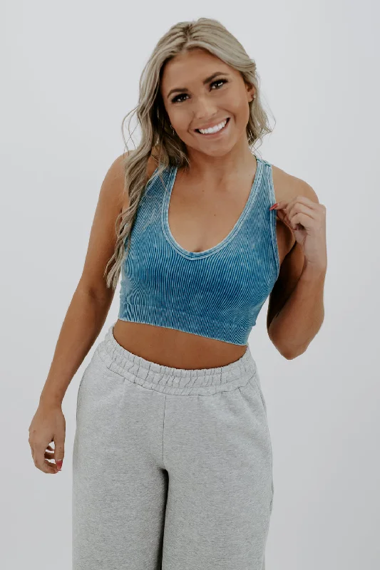 Daily Wear Cropped Tank, Teal Modern Women's Tech